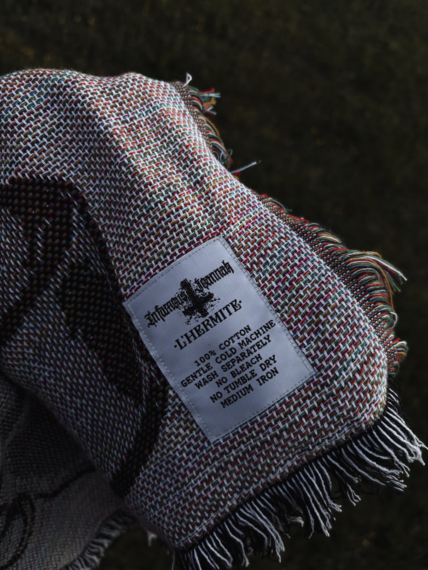 Preorder • Don’t piss me off • Tapestry blanket