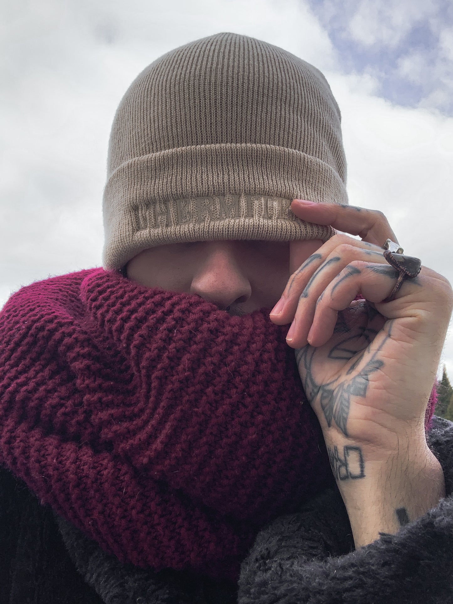 Tarot inspired, L’hermite embroidered beanie