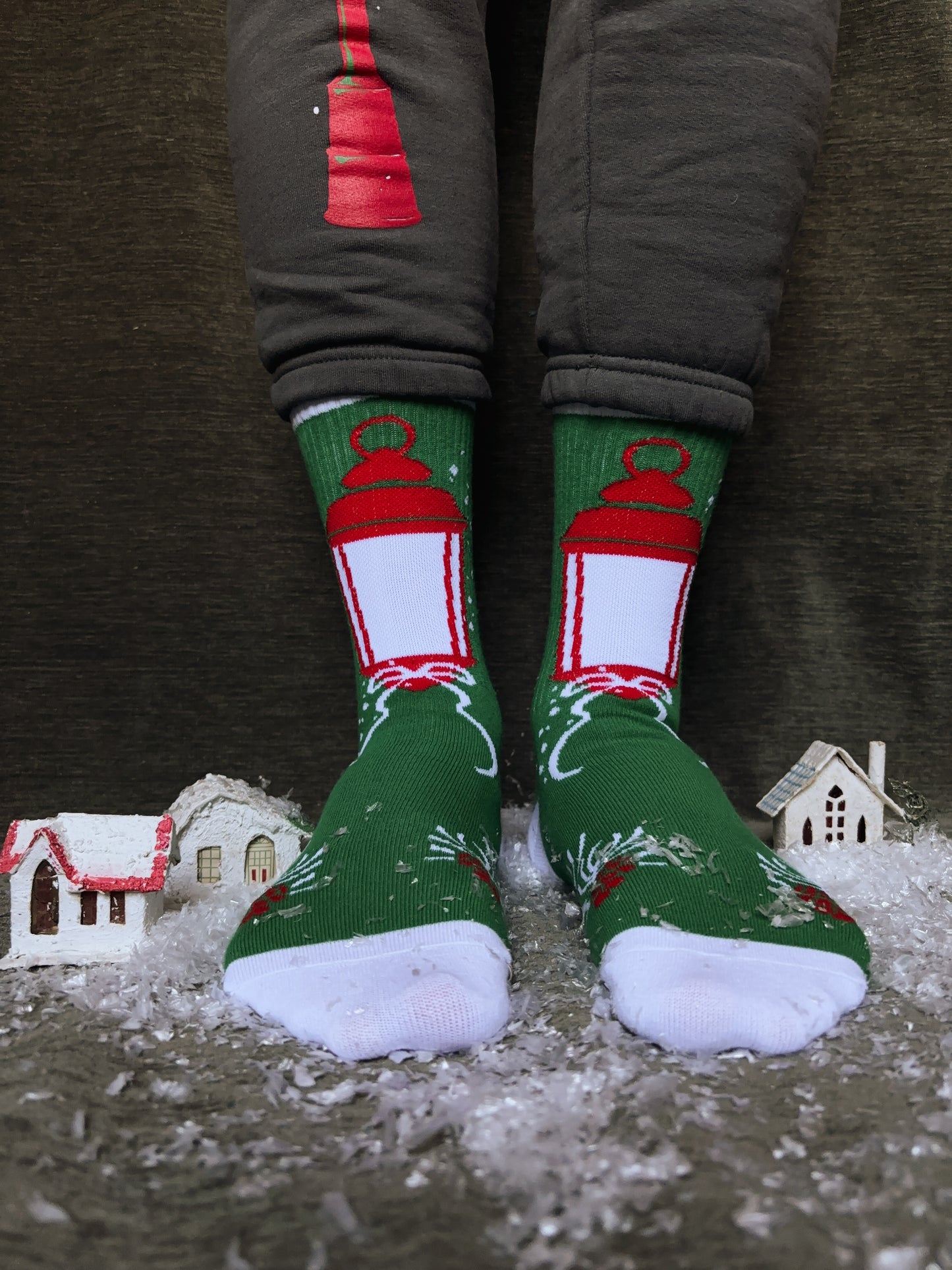 Snowy Lantern socks