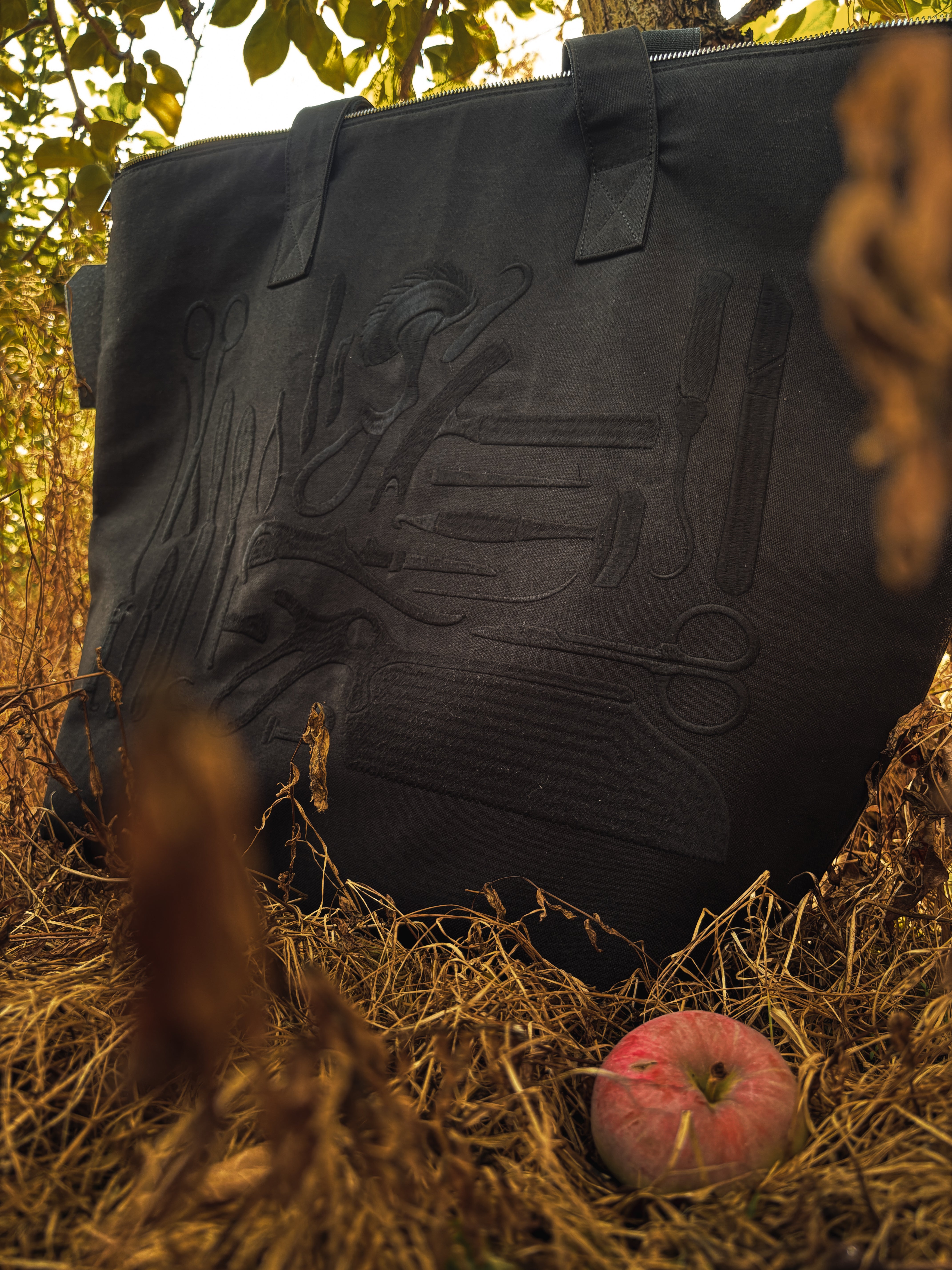Body Bag• oversized tote – L'hermite